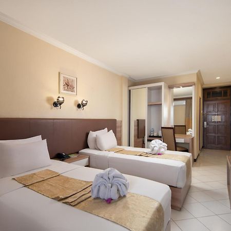 Royal Hotel And Convention Tretes Prigen Ngoại thất bức ảnh