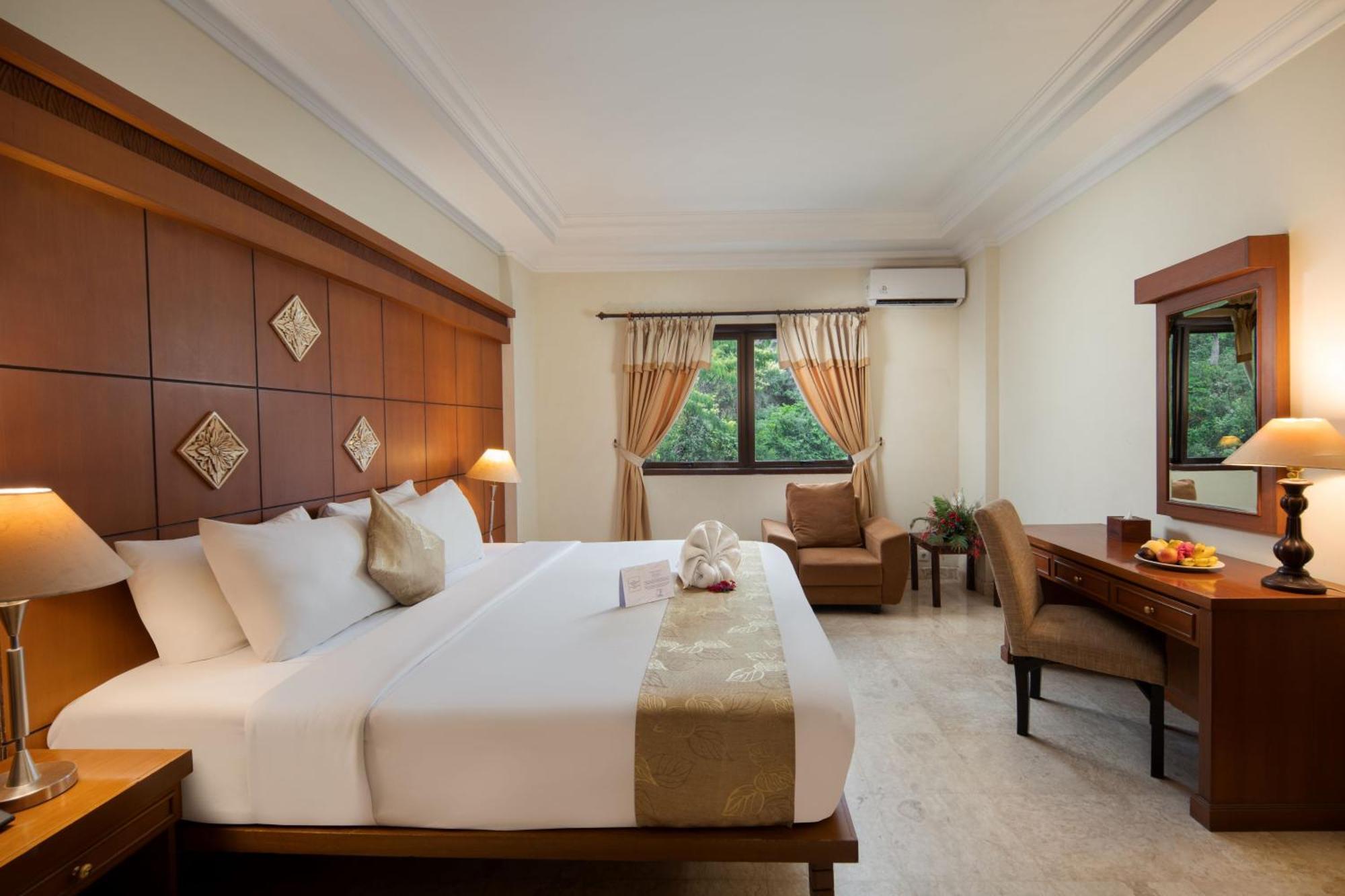 Royal Hotel And Convention Tretes Prigen Ngoại thất bức ảnh