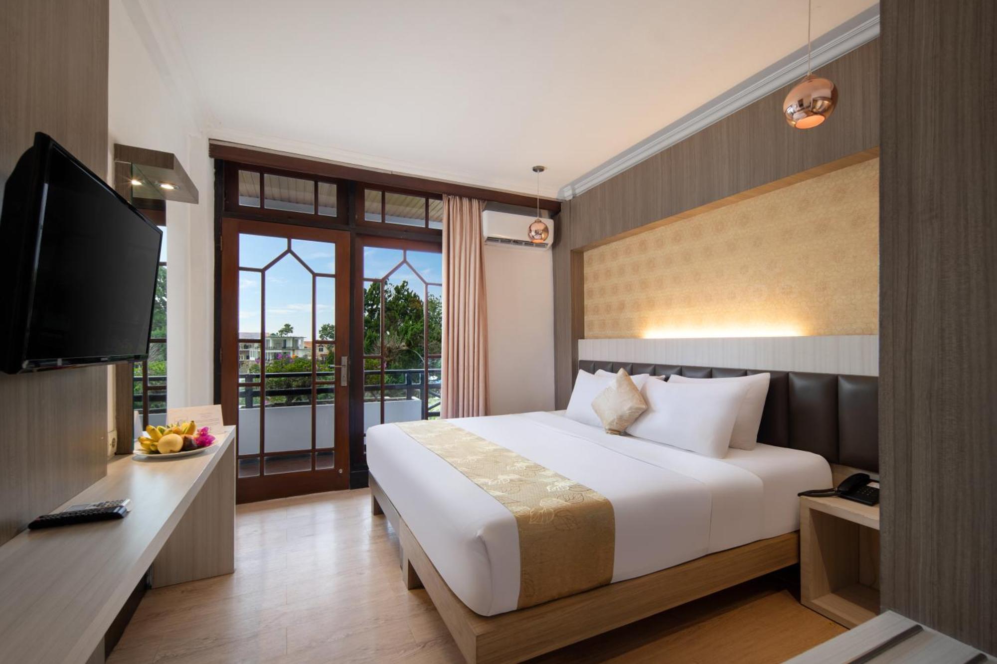 Royal Hotel And Convention Tretes Prigen Ngoại thất bức ảnh