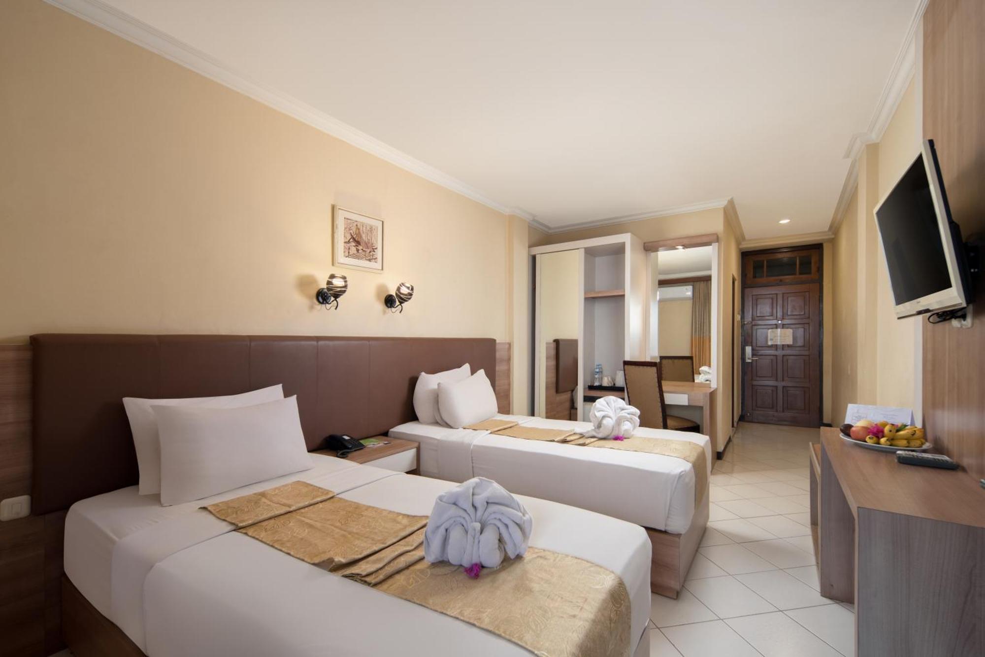 Royal Hotel And Convention Tretes Prigen Ngoại thất bức ảnh