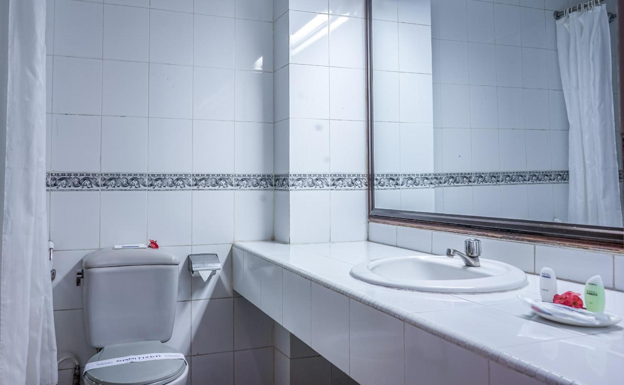 Royal Hotel And Convention Tretes Prigen Ngoại thất bức ảnh