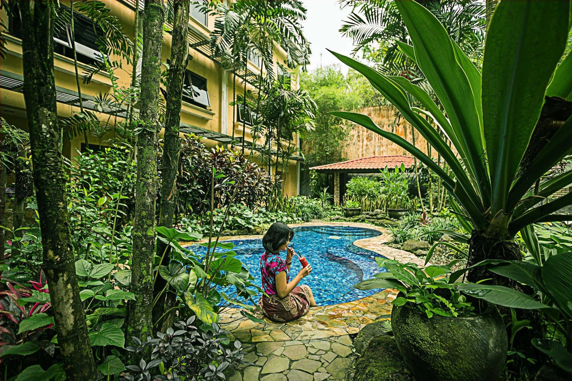 Royal Hotel And Convention Tretes Prigen Ngoại thất bức ảnh